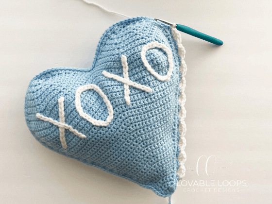 crochet heart pillow free pattern