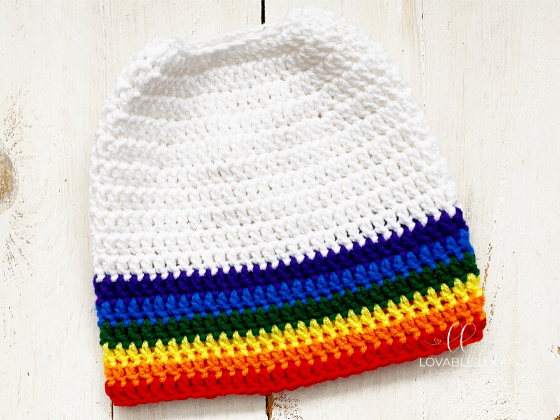 messy bun beanie free crochet pattern