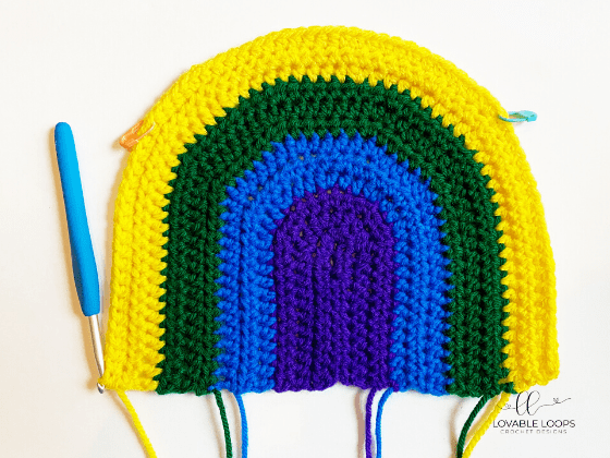 rainbow pillow free crochet pattern