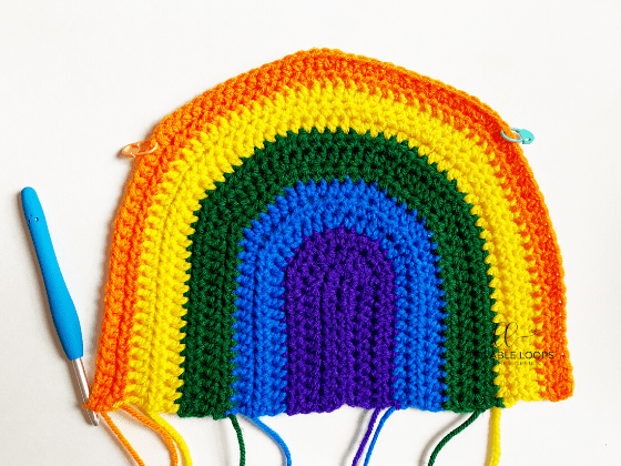 rainbow pillow free crochet pattern