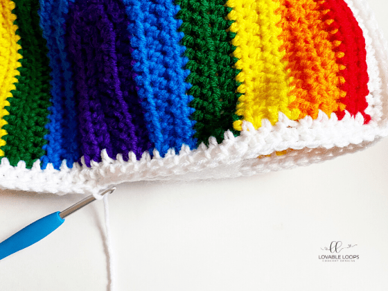 rainbow pillow free crochet pattern
