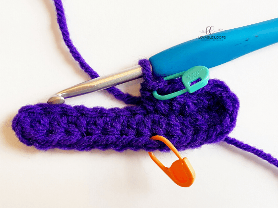 rainbow pillow free crochet pattern